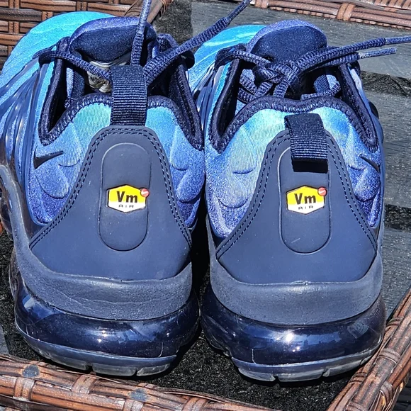 Nike Air Vapormax Plus Obsidian/Obsidian-Photo Blue (924453 401) Size 11 - Picture 3 of 9